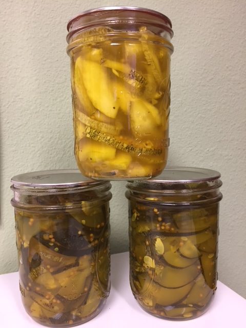 Zuchinni pickles