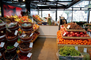 market fresh fruits and vegetables